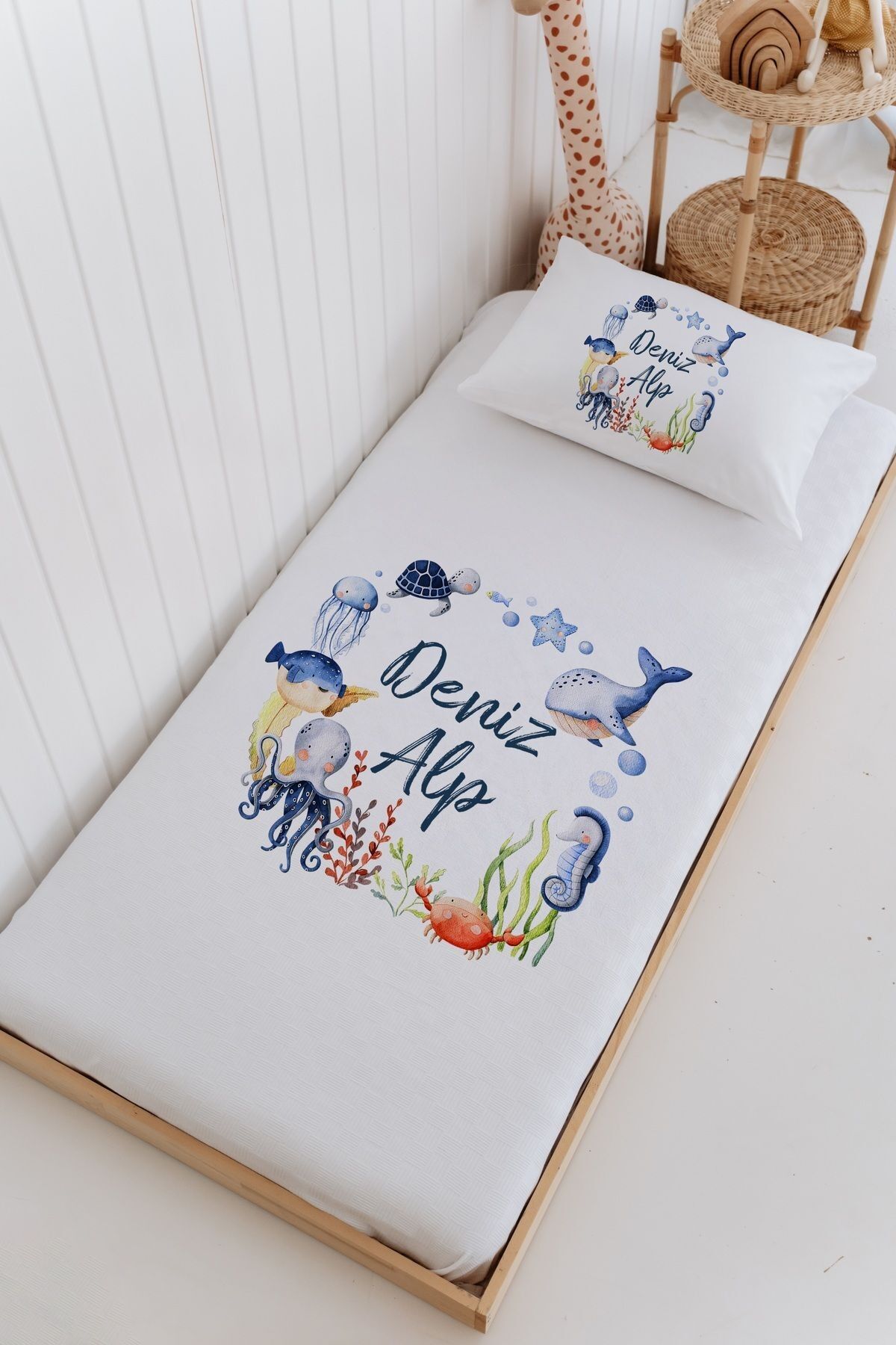 İsme Özel %100 Pamuk Bebek Ve Çocuk Tek Kişilik 165 X 225 Cm Pike Takımı-Deniz Canlıları