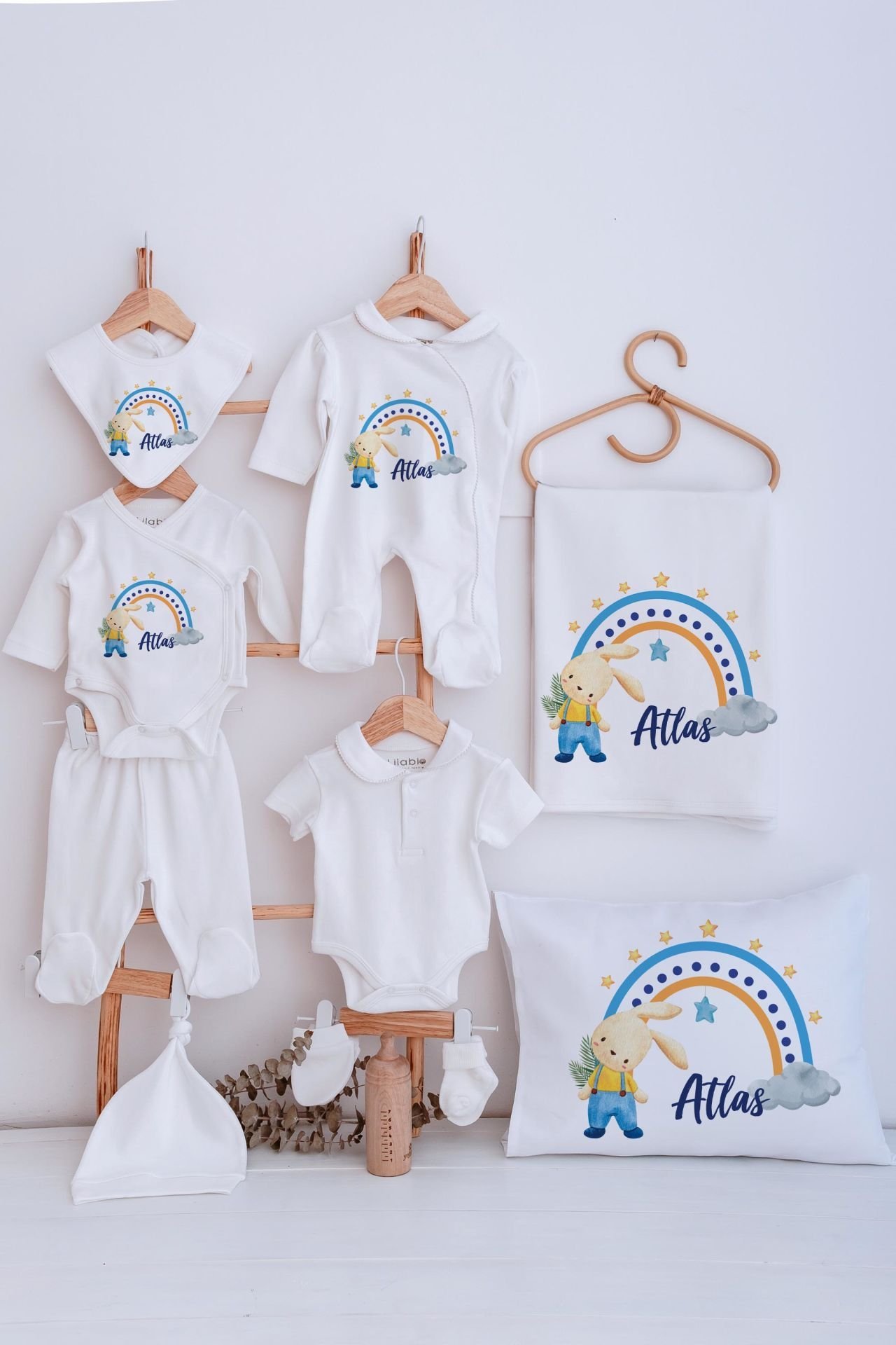Lilabio Bebe Yaka İsme Özel Delux 12li Hastane Çıkışı Gökkuşağı Tavşan