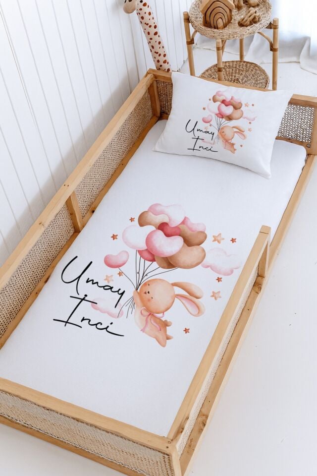 %100 Pamuk İsme Özel Montessori Yatak Pike Seti 100x200 Balon Tutan Tavşan