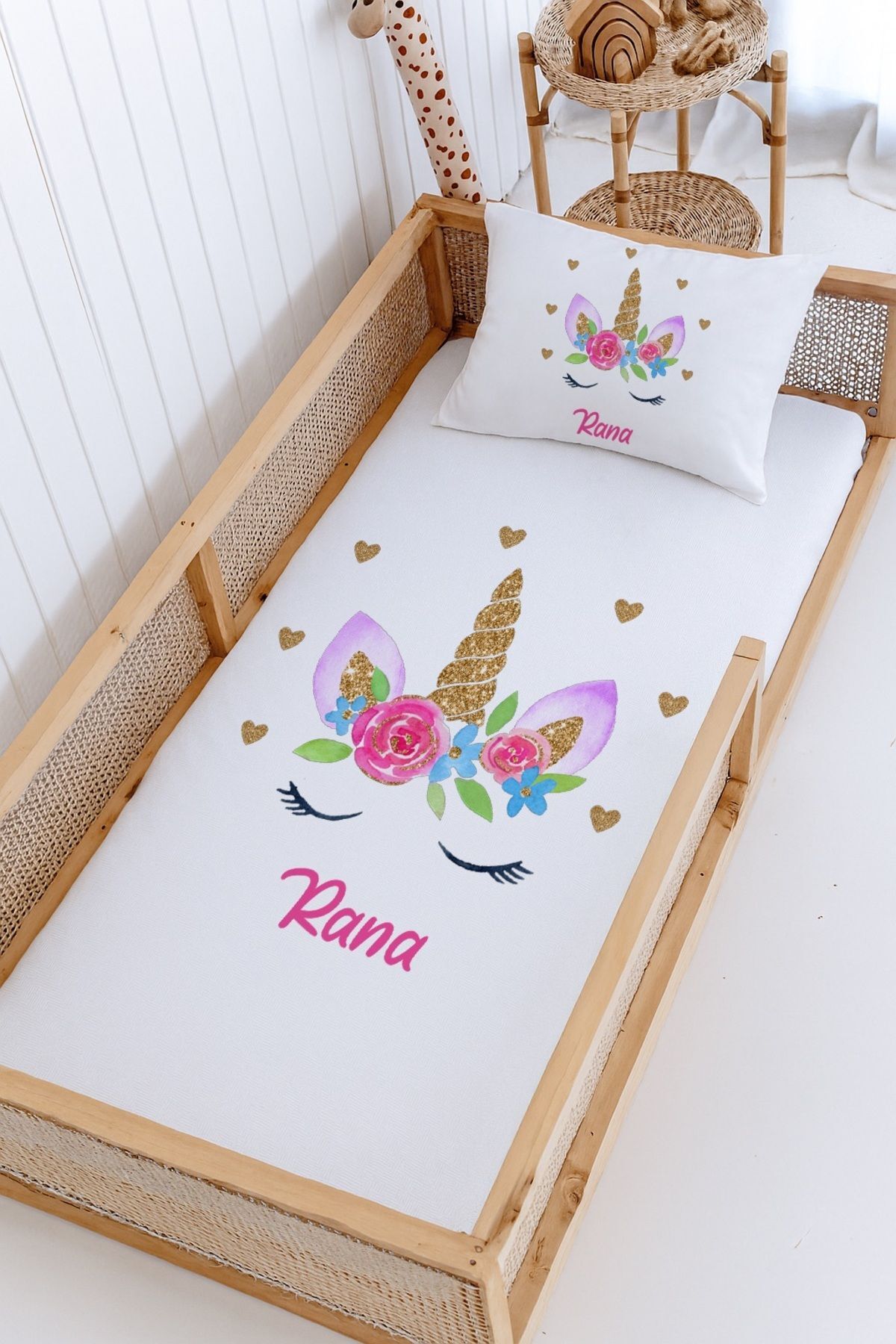 İsme Özel Montessori Yatak Pike Seti (100x200cm) Unicorn