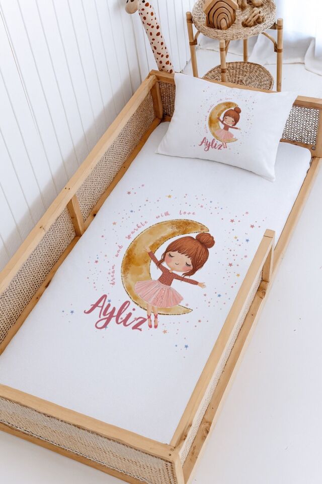 %100 Pamuk İsme Özel Montessori Yatak Pike Seti 100x200 Aydaki Kız