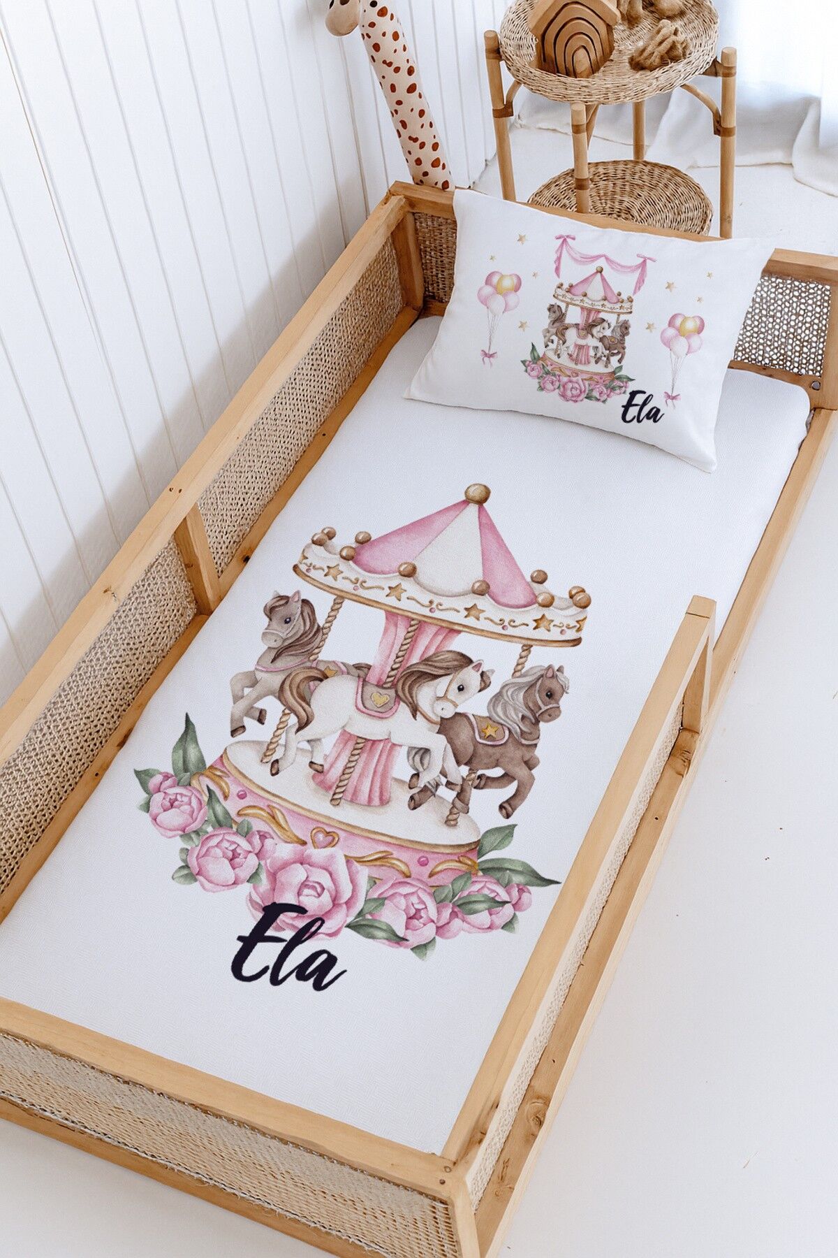 %100 Pamuk İsme Özel Montessori Yatak Pike Seti 100x200 Pembe Atlı Karınca