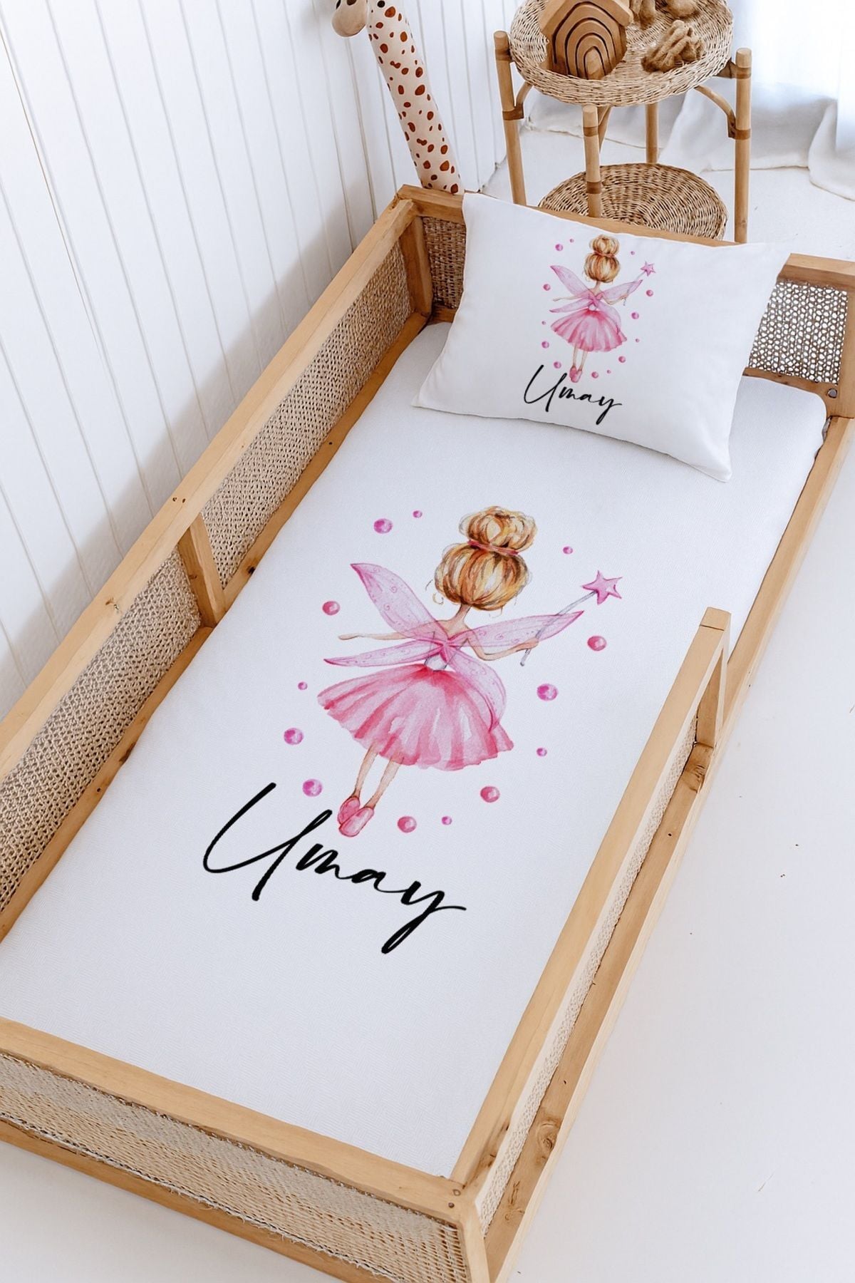 İsme Özel Montessori Yatak Pike Seti (100x200cm) Peri Kızı