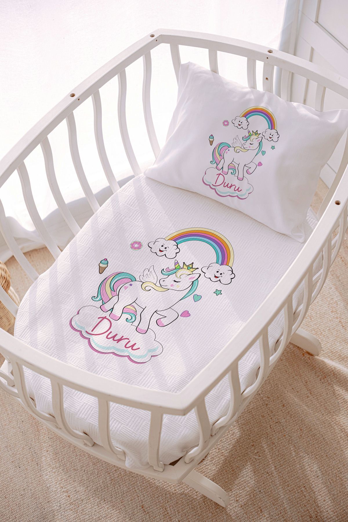 İsme Özel Park Yatak ve Anne Yanı Pike Seti (70x120 cm) Unicorn