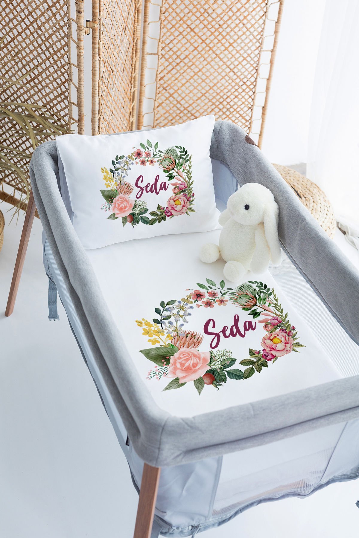 İsme Özel 70x120 Park Yatak Nevresim Takımı Çiçek