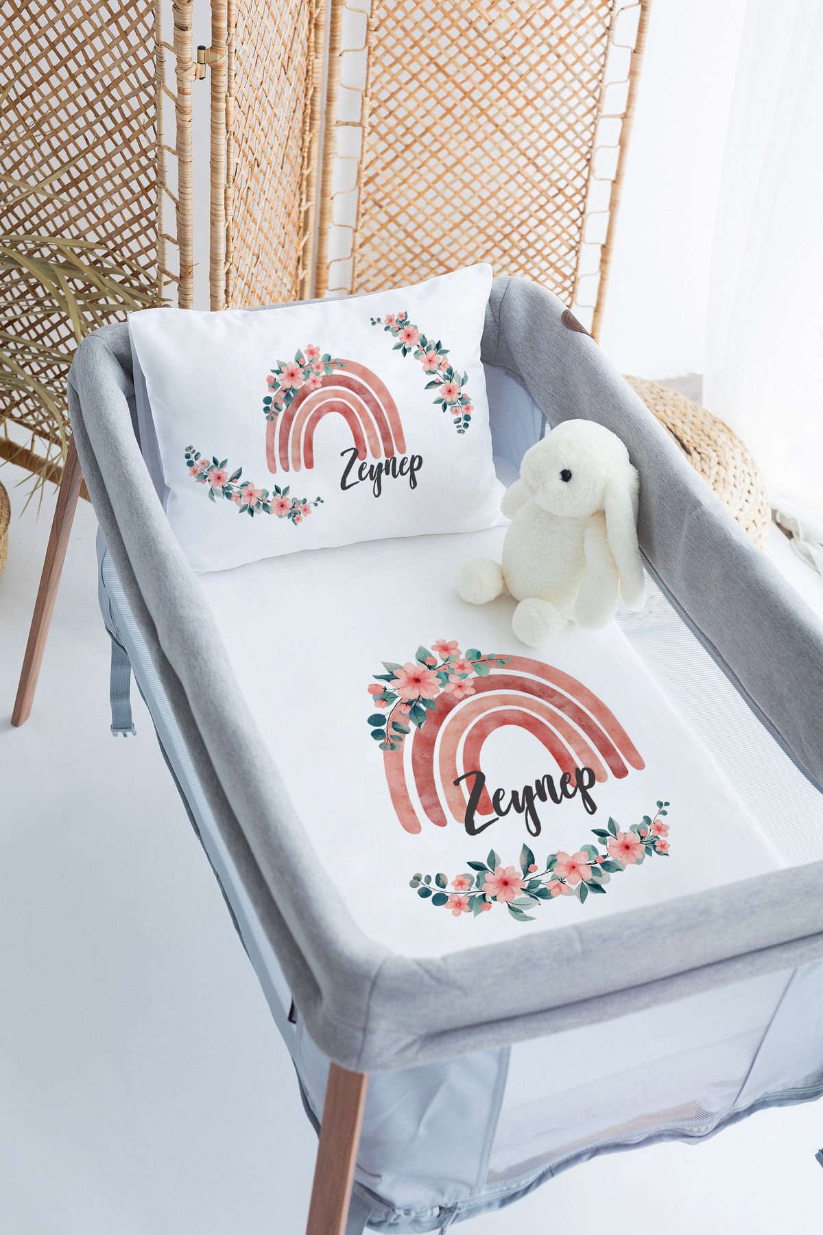 İsme Özel 70x120 Park Yatak Nevresim Takımı Gökkuşağı