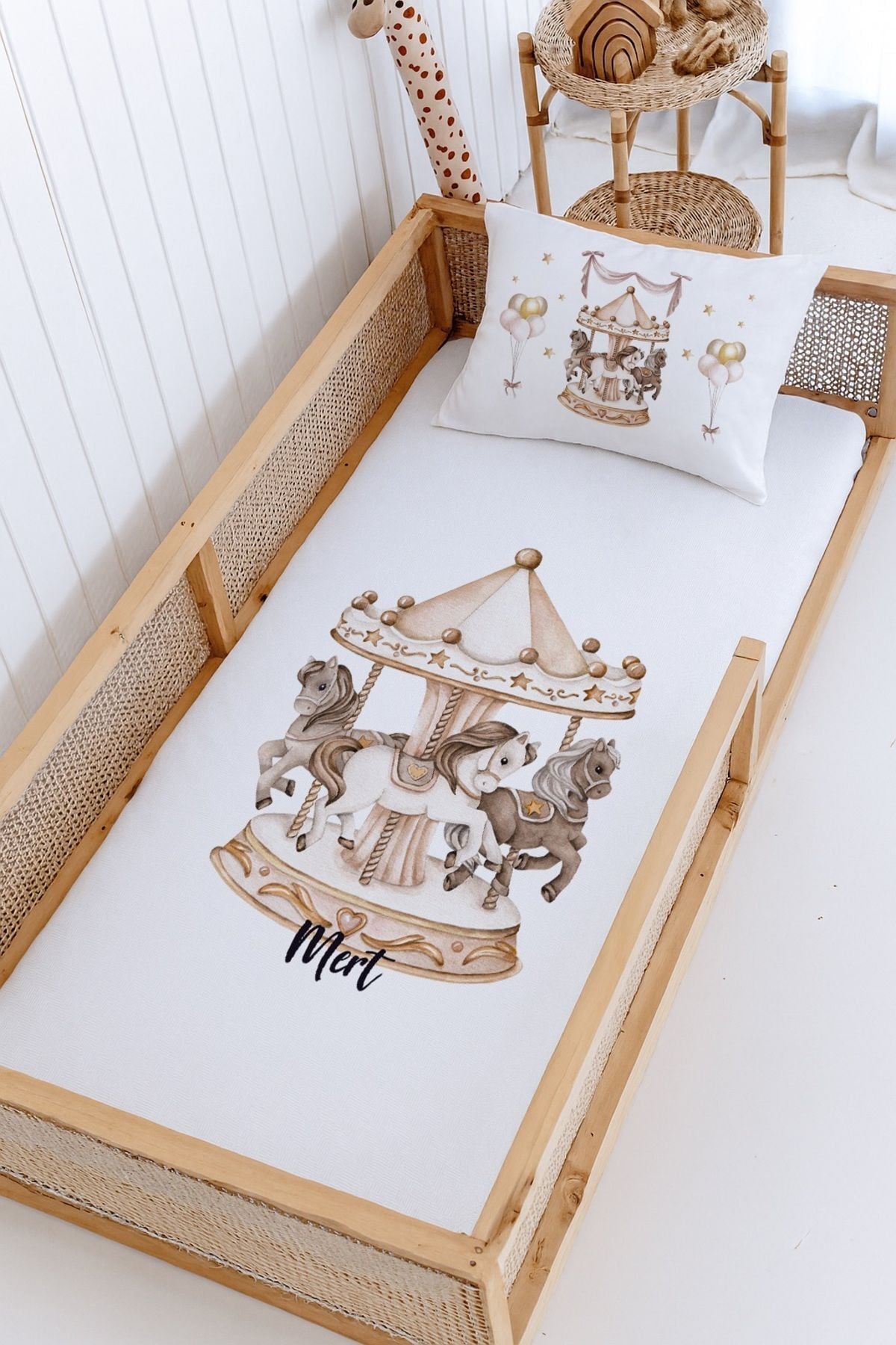 %100 Pamuk İsme Özel Montessori Yatak Pike Seti 100x200 Atlı Karınca
