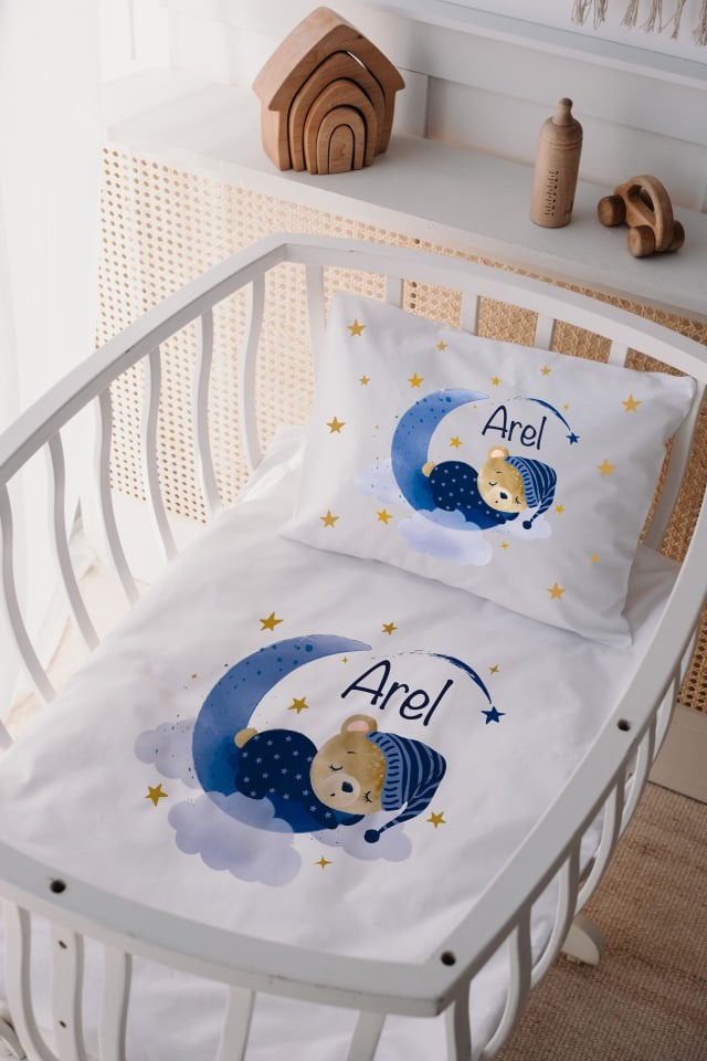 %100 Delux Pamuk İsme Özel 60x100 Anne Yanı Nevresim Takımı Ayıcık