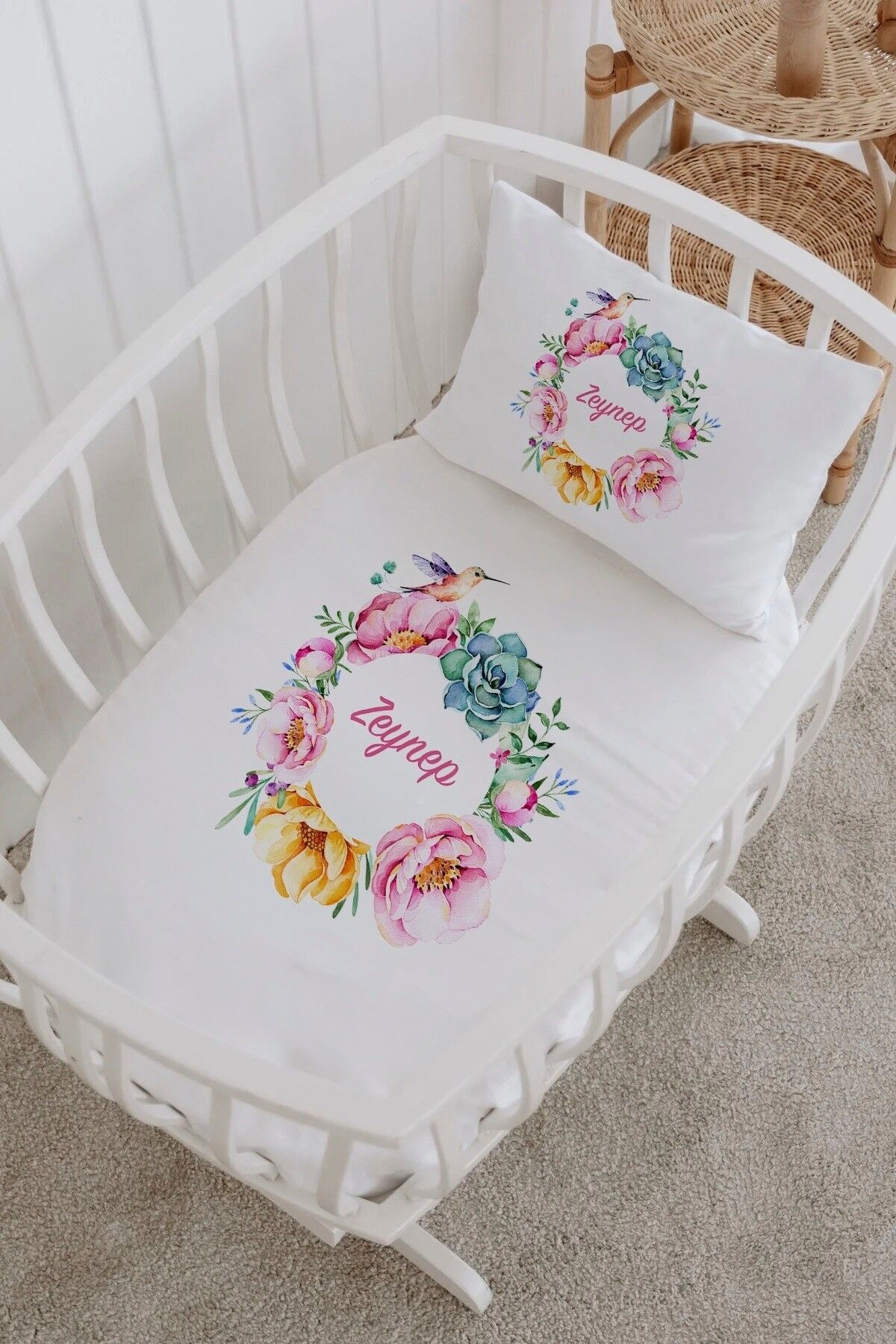 İsme Özel %100 Pamuk Park Yatak Çarşaf Seti  Kuşlu Çiçek Çember