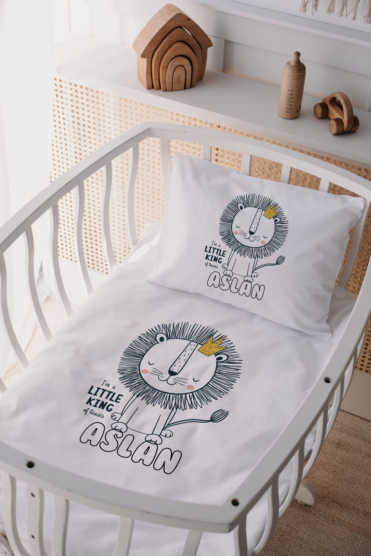 %100 Pamuk Saten Anne Yani Beşik Nevresim Takımı Aslan