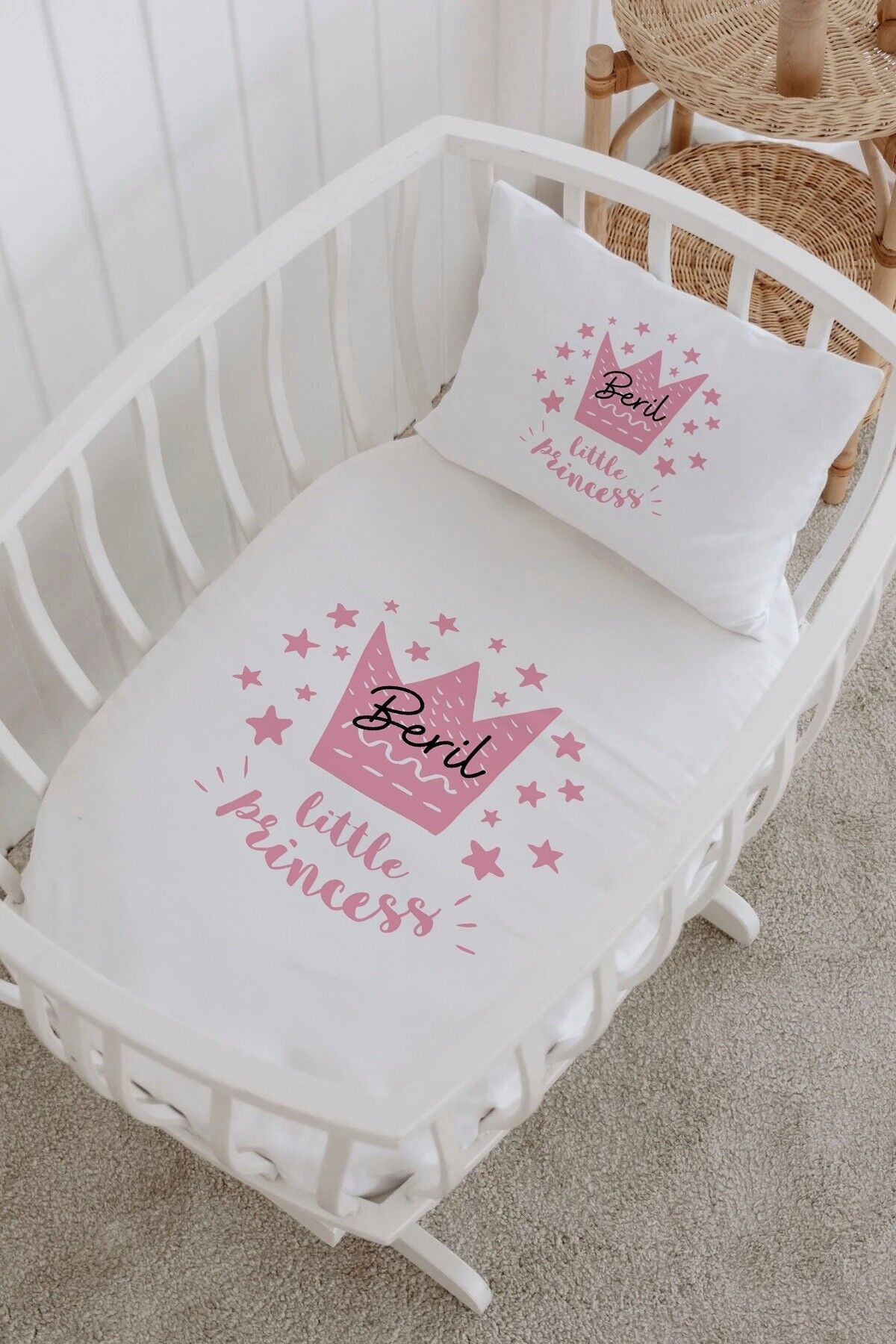 İsme Özel %100 Pamuk Park Yatak Çarşaf Seti  Pembe Taç