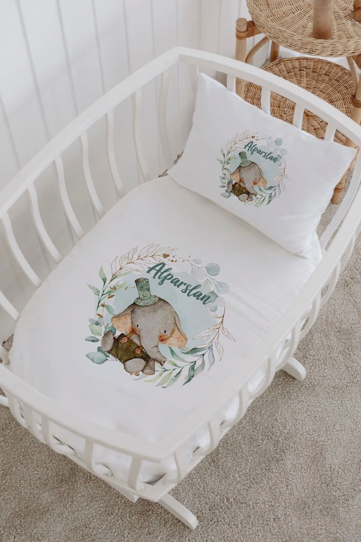 İsme Özel %100 Pamuk Park Yatak Çarşaf Seti  Çember Fil