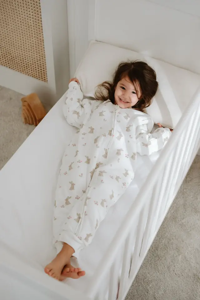 Kız Erkek Çocuk 1,5 Tog Pamuklu Desenli Uyku Tulumu Tavşan