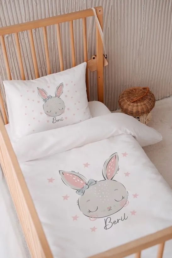 İsme Özel 100x150 Bebek Yatak Nevresim Seti Gri Tavşan