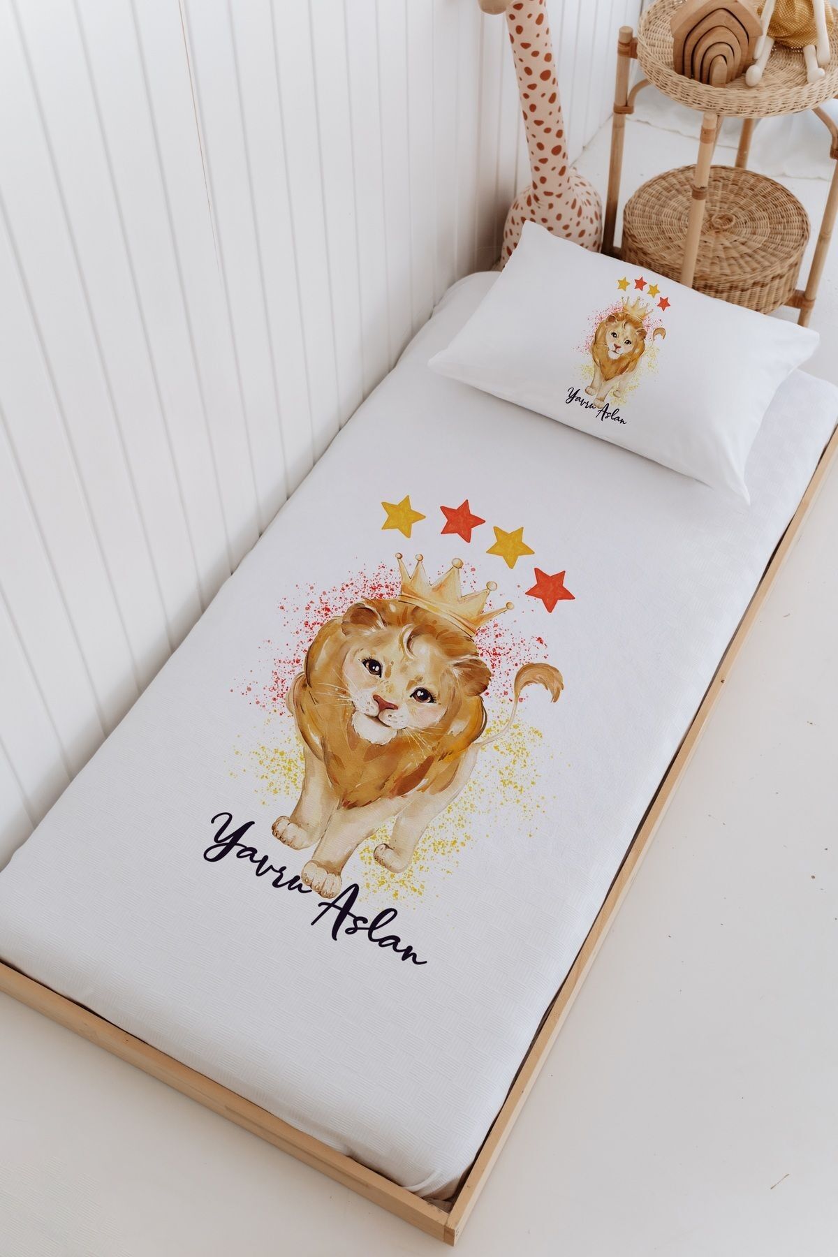 İsme Özel Bebek Ve Çocuk Tek Kişilik Pike Takımı (160 X 220cm)-Aslan