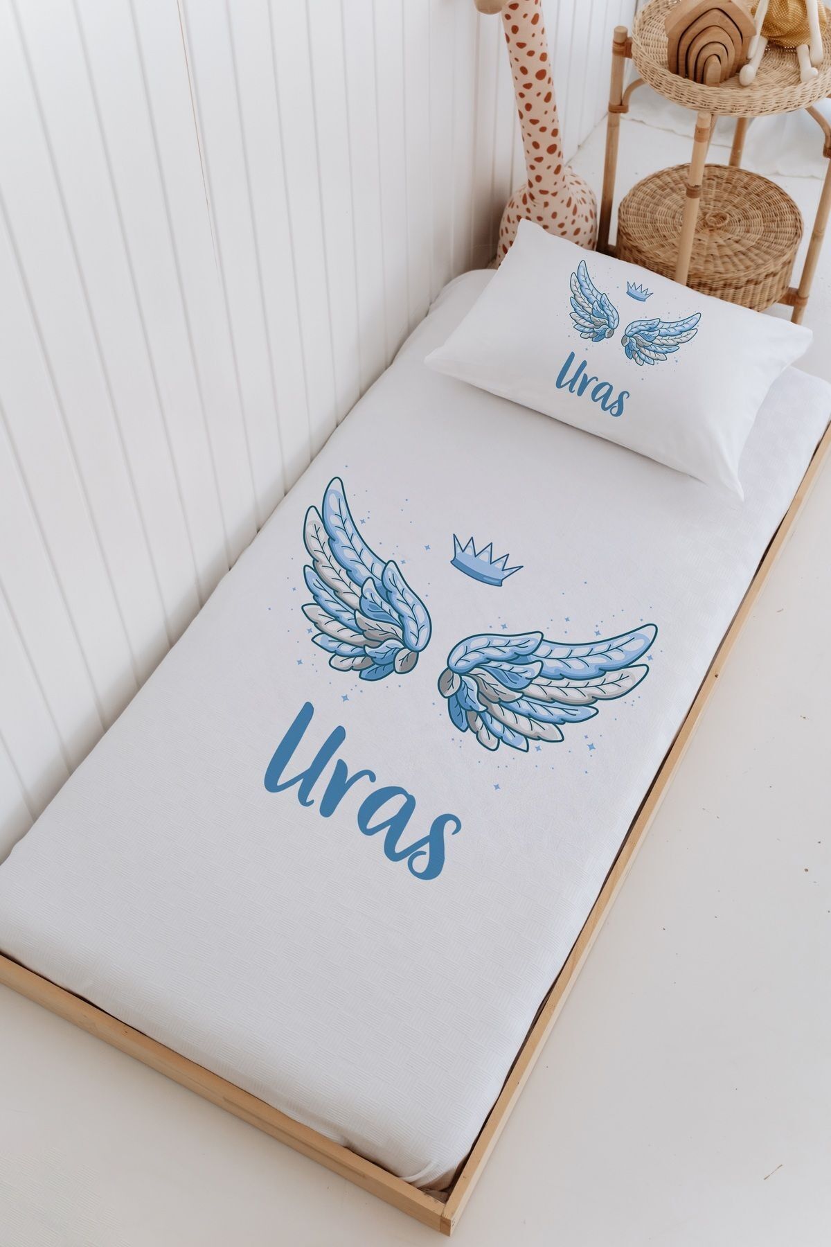 İsme Özel Bebek Ve Çocuk Tek Kişilik Pike Takımı (160 X 220cm)-Mavi Melek Kanat