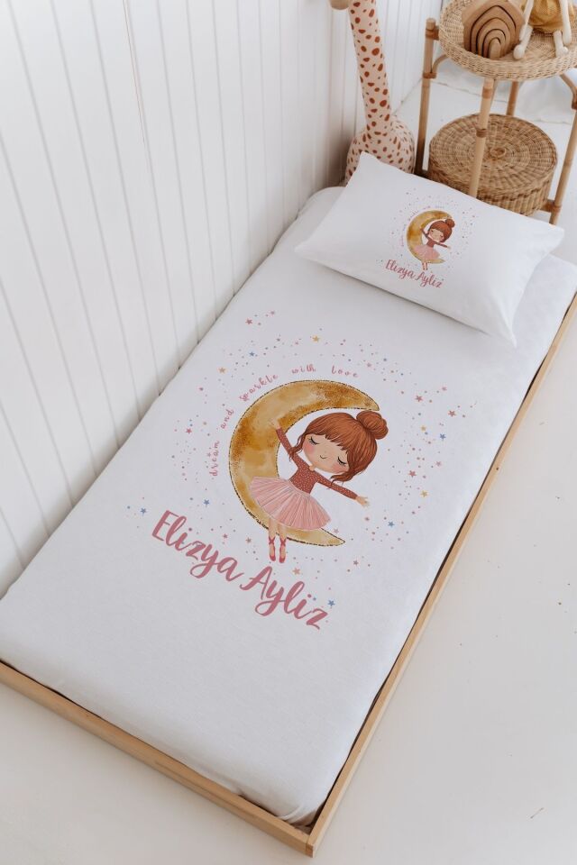 İsme Özel Bebek Ve Çocuk Tek Kişilik Pike Takımı (160 X 220cm)-Aydaki Kız