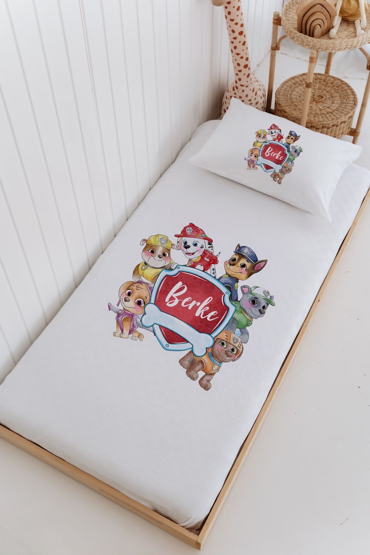 İsme Özel %100 Pamuk Bebek Ve Çocuk Tek Kişilik 165 X 225 Cm Pike Takımı-Paw Patrol