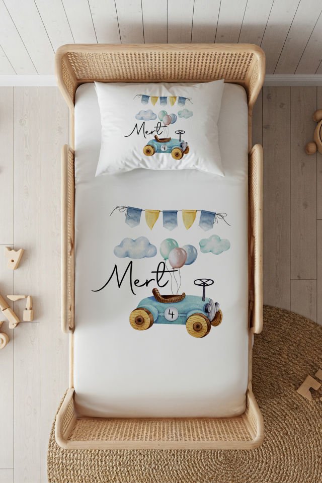 %100 Pamuk Saten İsme Özel 100x200 Tek Kişilik Lastikli Çarşaf Seti Araba ve Balonlar