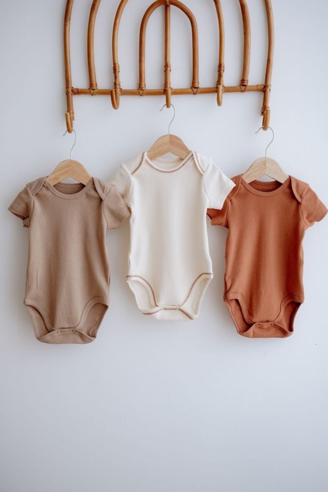 3lü Pamuklu Kaşkorse Kısa Kollu Body Set (Taş/Ekru/Kiremit)