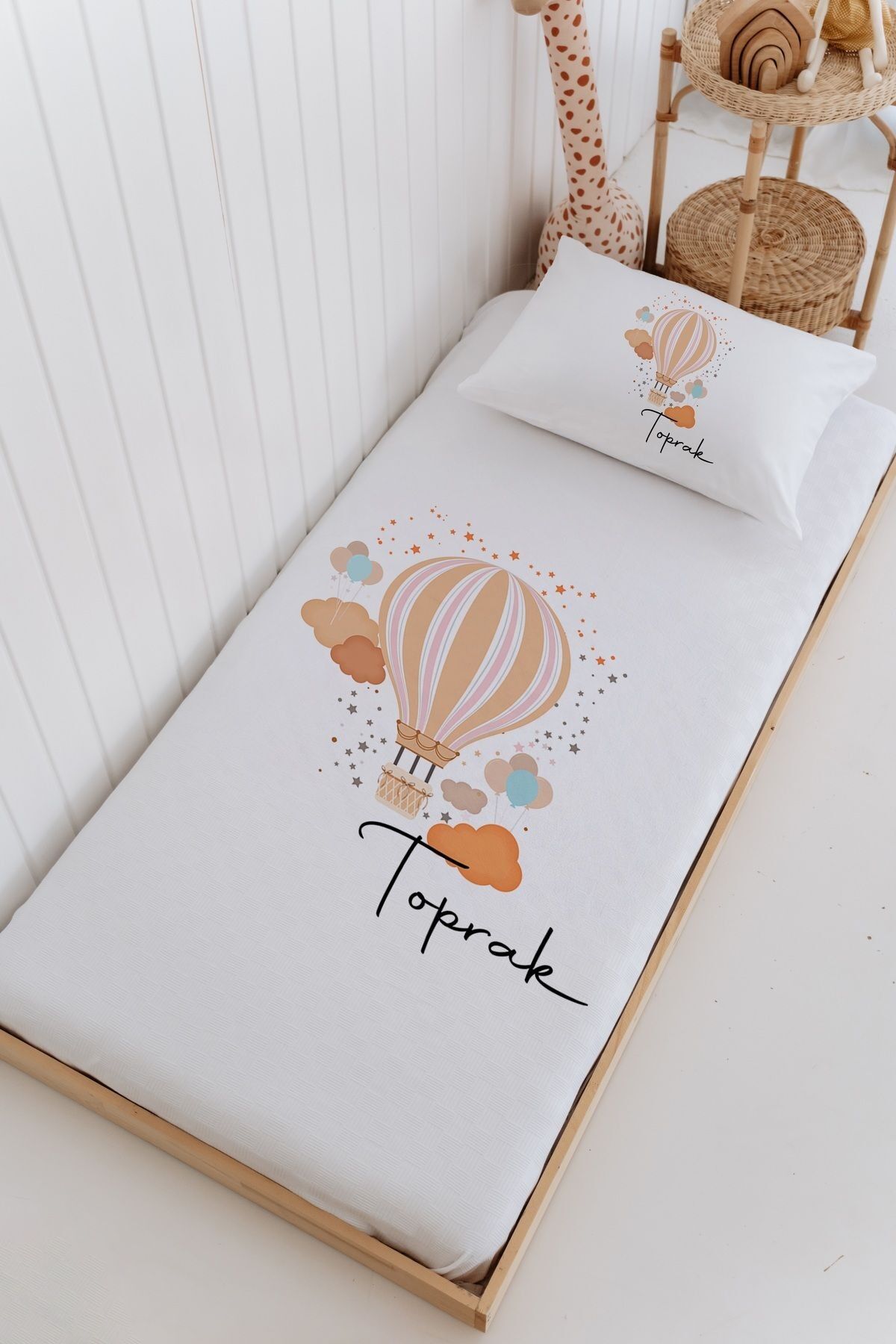 İsme Özel Bebek Ve Çocuk Tek Kişilik Pike Takımı (160 X 220cm)-Balon