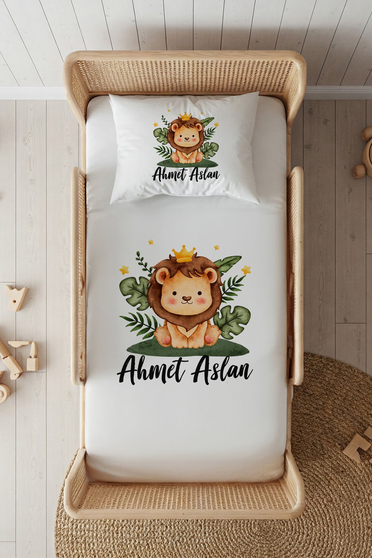 %100 Pamuk Saten İsme Özel 100x200 Tek Kişilik Lastikli Çarşaf Seti Aslan