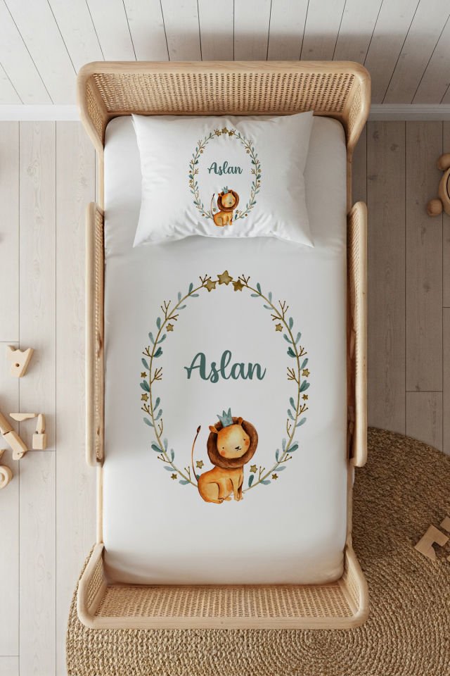 %100 Pamuk Saten İsme Özel 100x200 Tek Kişilik Lastikli Çarşaf Seti Aslan