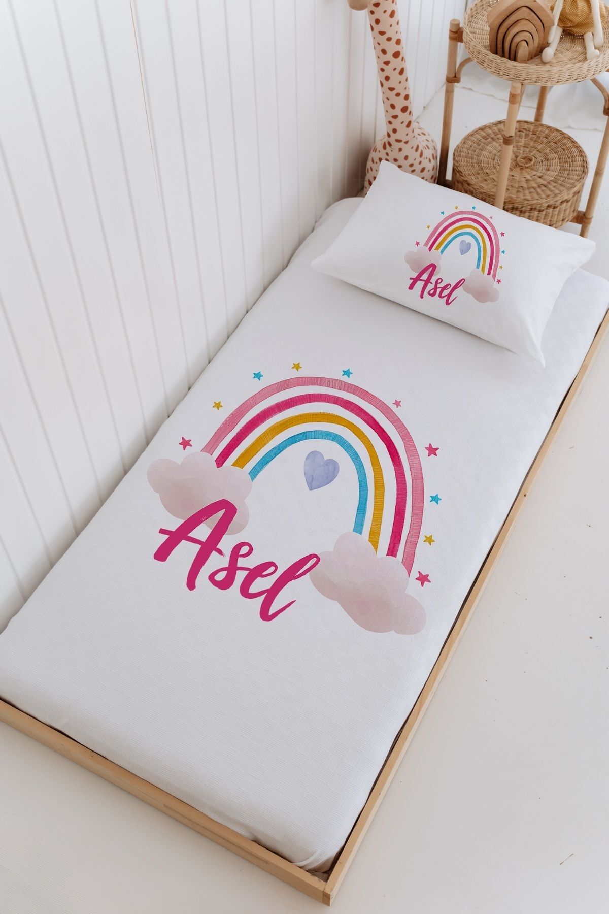 İsme Özel Bebek Ve Çocuk Tek Kişilik Pike Takımı (160 X 220cm) -Gökkuşağı