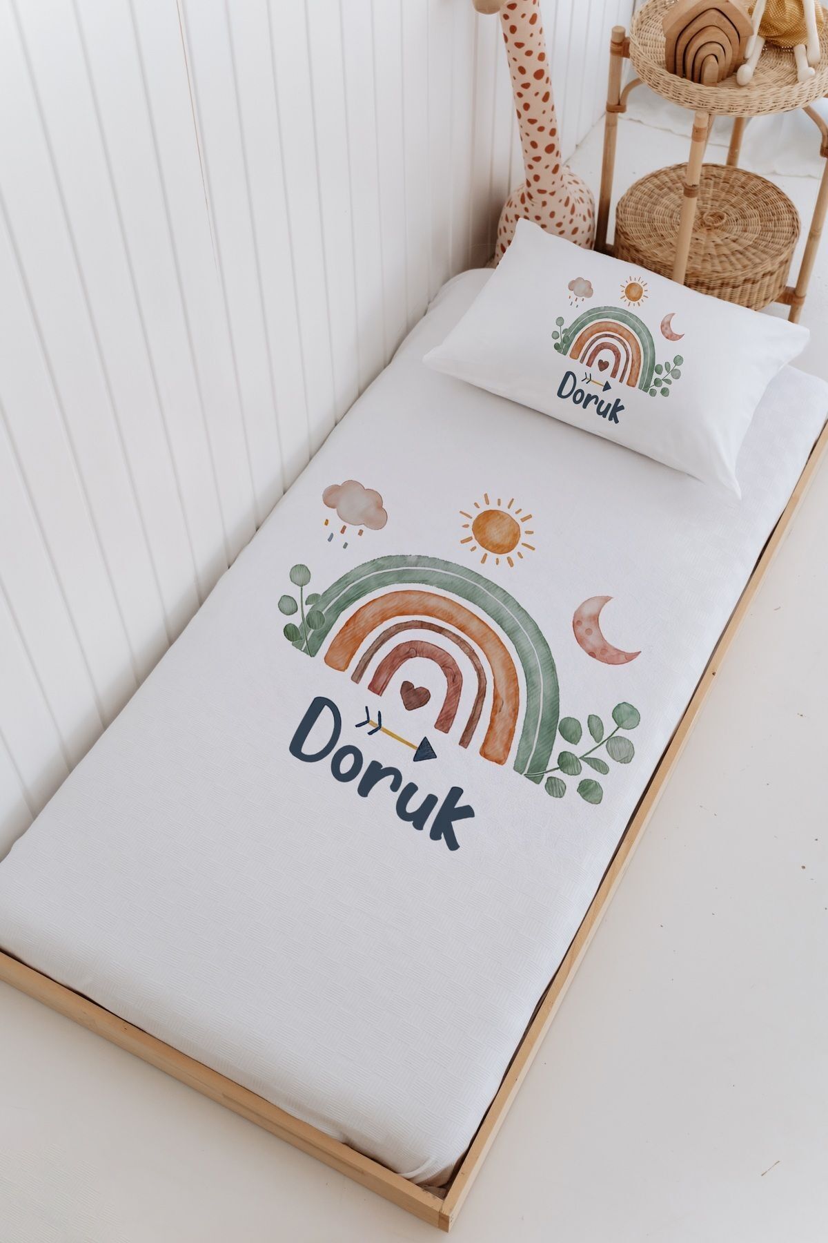 İsme Özel %100 Pamuk Bebek Ve Çocuk Tek Kişilik 165 X 225 Cm Pike Takımı-Gökkuşağı