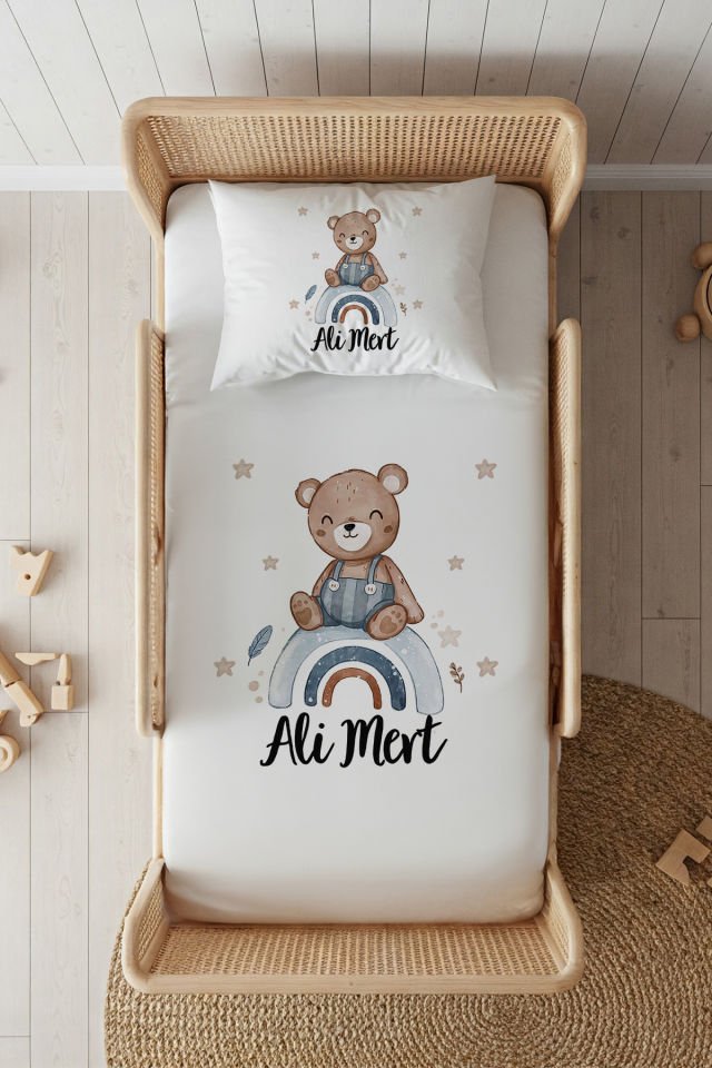 %100 Pamuk Saten İsme Özel 100x200 Tek Kişilik Lastikli Çarşaf Seti Gökkuşağı Ayıcık