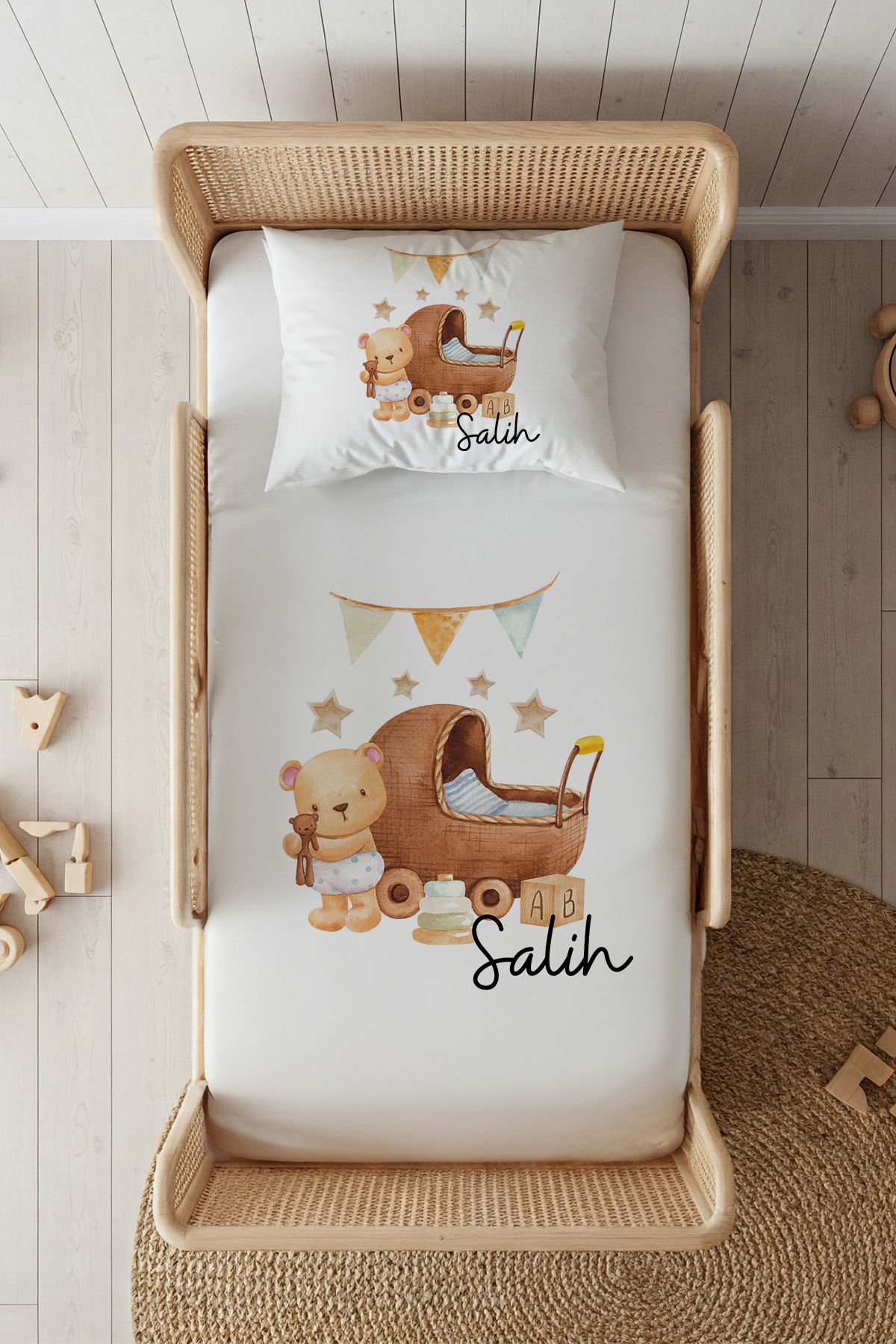 %100 Pamuk Saten İsme Özel 100x200 Tek Kişilik Lastikli Çarşaf Seti Bebek Ayıcık