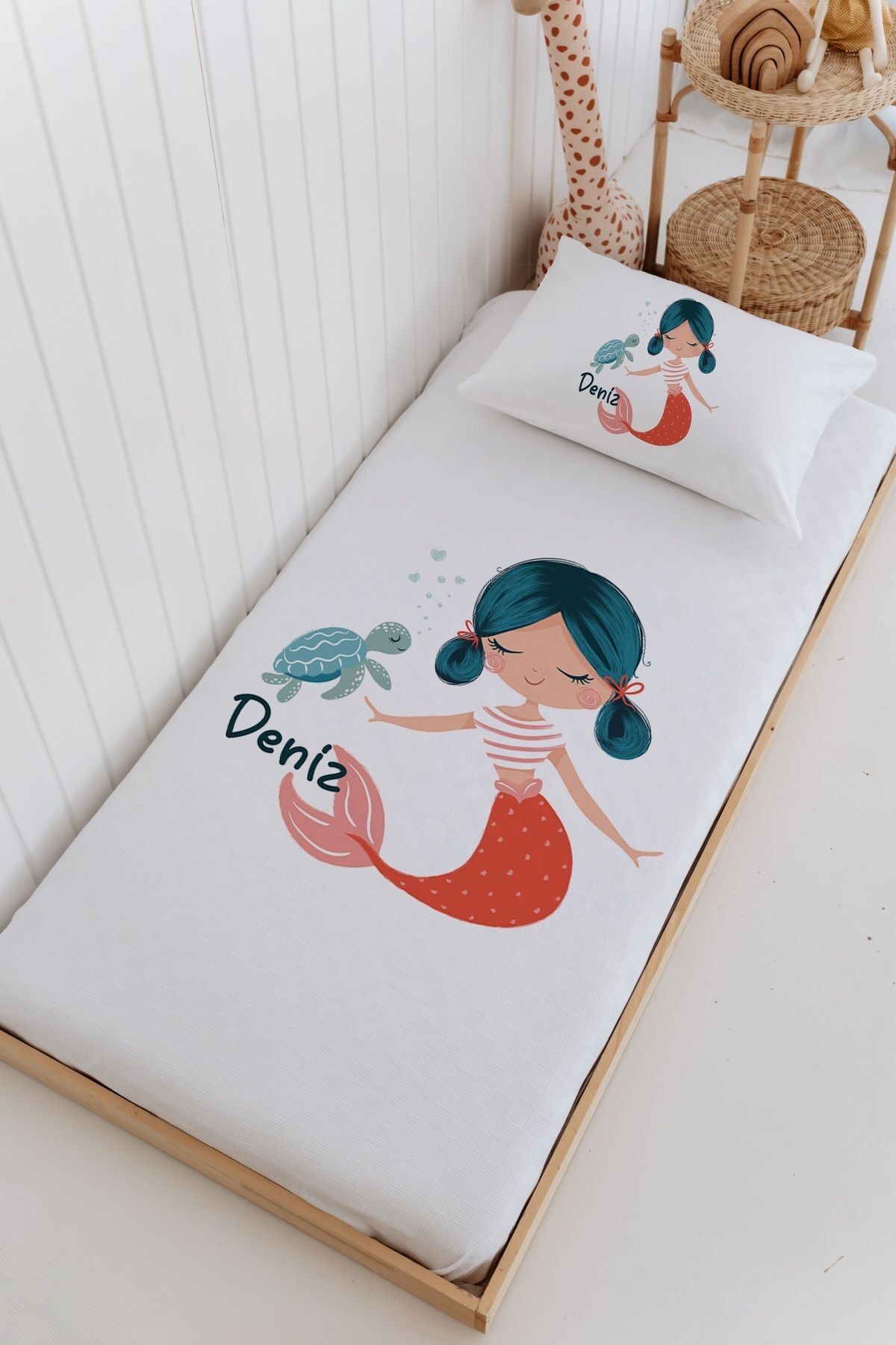 İsme Özel %100 Pamuk Bebek Ve Çocuk Tek Kişilik 165 X 225 Cm Pike Takımı-Deniz Kızı