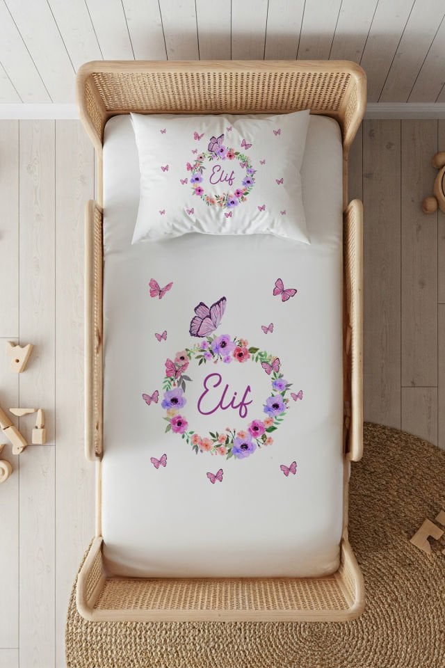 %100 Pamuk Saten İsme Özel 100x200 Tek Kişilik Lastikli Çarşaf Seti Mor Kelebek Çiçekler