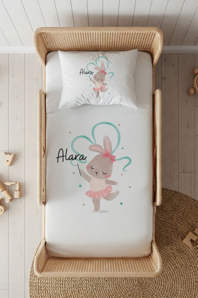 %100 Pamuk Saten İsme Özel 100x200 Tek Kişilik Lastikli Çarşaf Seti Balerin Tavşan