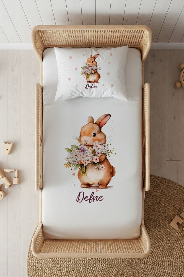 %100 Pamuk Saten İsme Özel 100x200 Tek Kişilik Lastikli Çarşaf Seti Çiçekli Tavşan