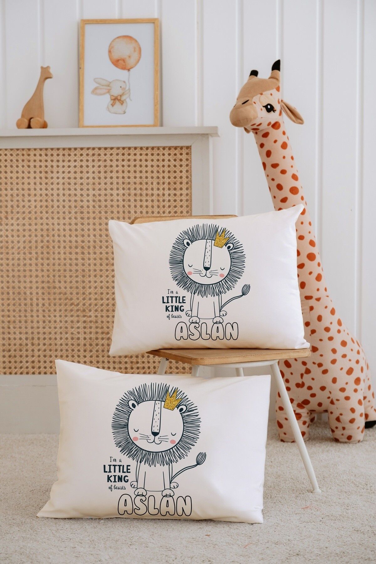 %100 Pamuk İsme Özel 2li Ekru Bebek Yastık Kılıfı 35x45 cm-Aslan