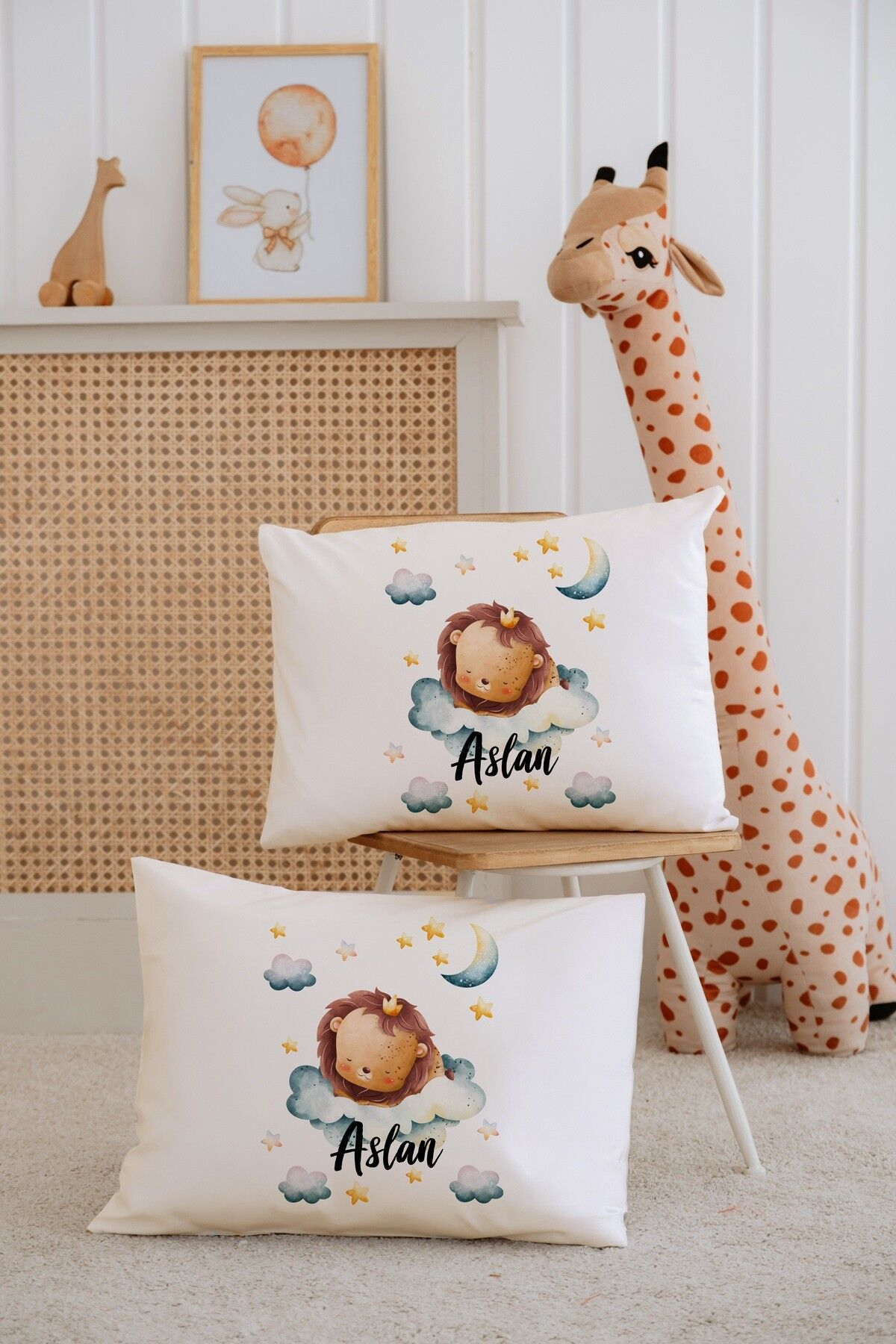 %100 Pamuk İsme Özel 2li Ekru Bebek Yastık Kılıfı 35x45 cm-Aslan