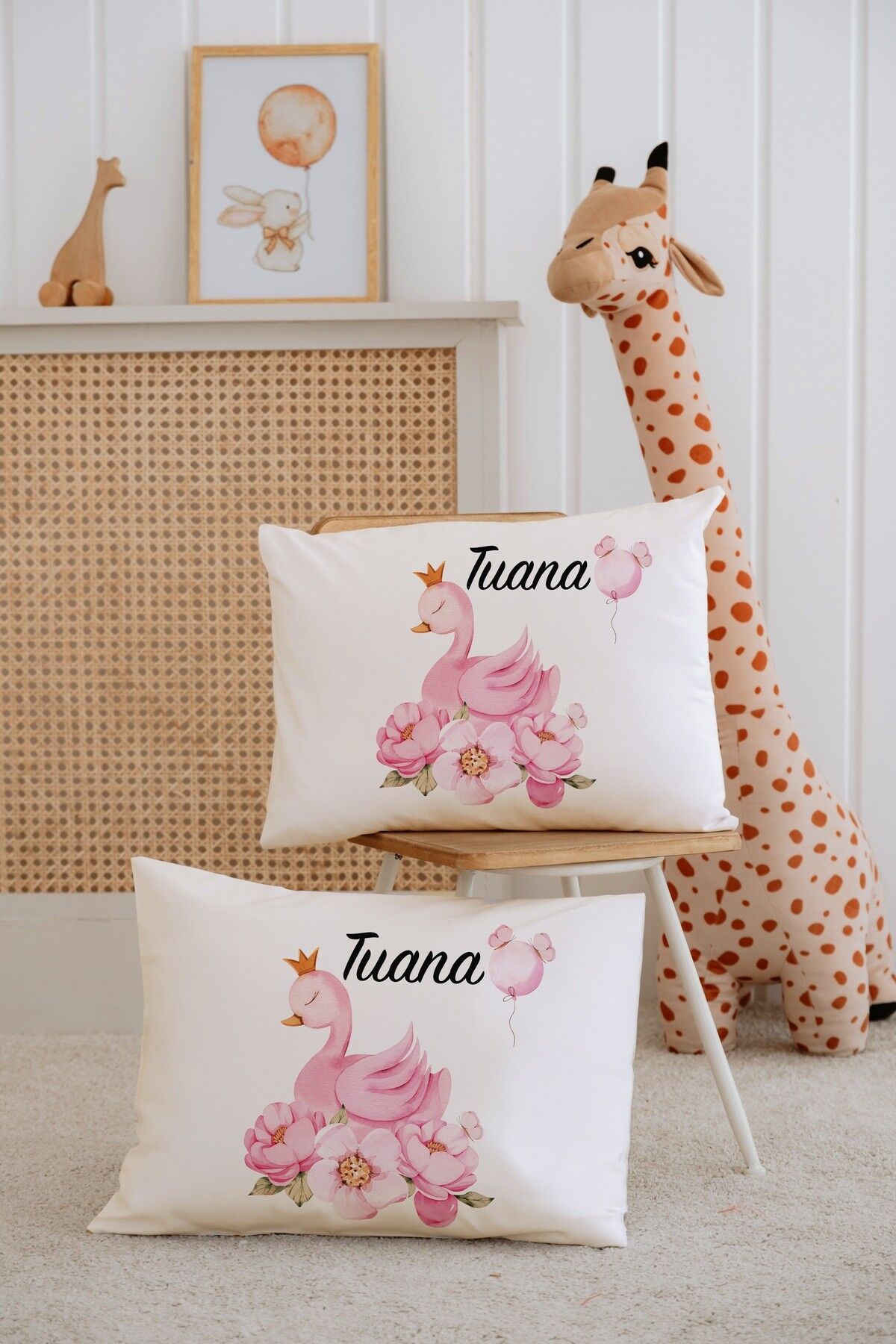 %100 Pamuk İsme Özel 2li Ekru Bebek Yastık Kılıfı 35x45 cm-Kuğu