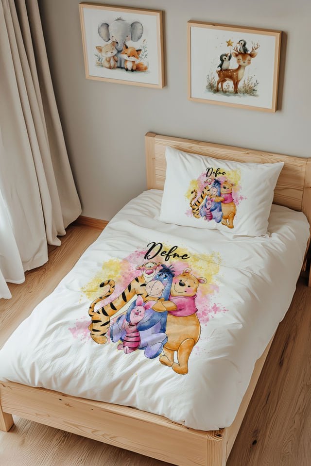 İsme Özel Tek Kişilik %100 Pamuk Çocuk Nevresim Takımı (160x220 cm) Winnie the Pooh