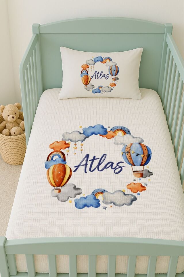 %100 Pamuk İsme Özel İsimli 100x150 cm Pike Seti Mavi Balon ve Bulutlar