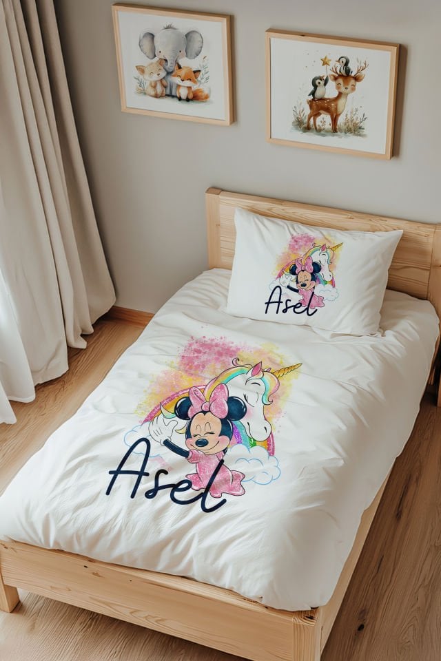 İsme Özel Tek Kişilik Çocuk Nevresim Takımı (160x220 cm) Minnie