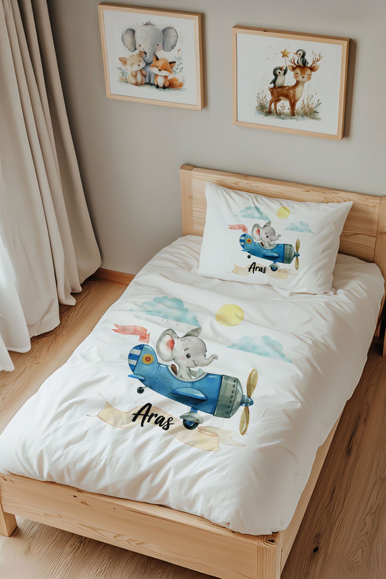 İsme Özel Tek Kişilik  Çocuk Nevresim Takımı (160x220 cm) Uçaklı Fil