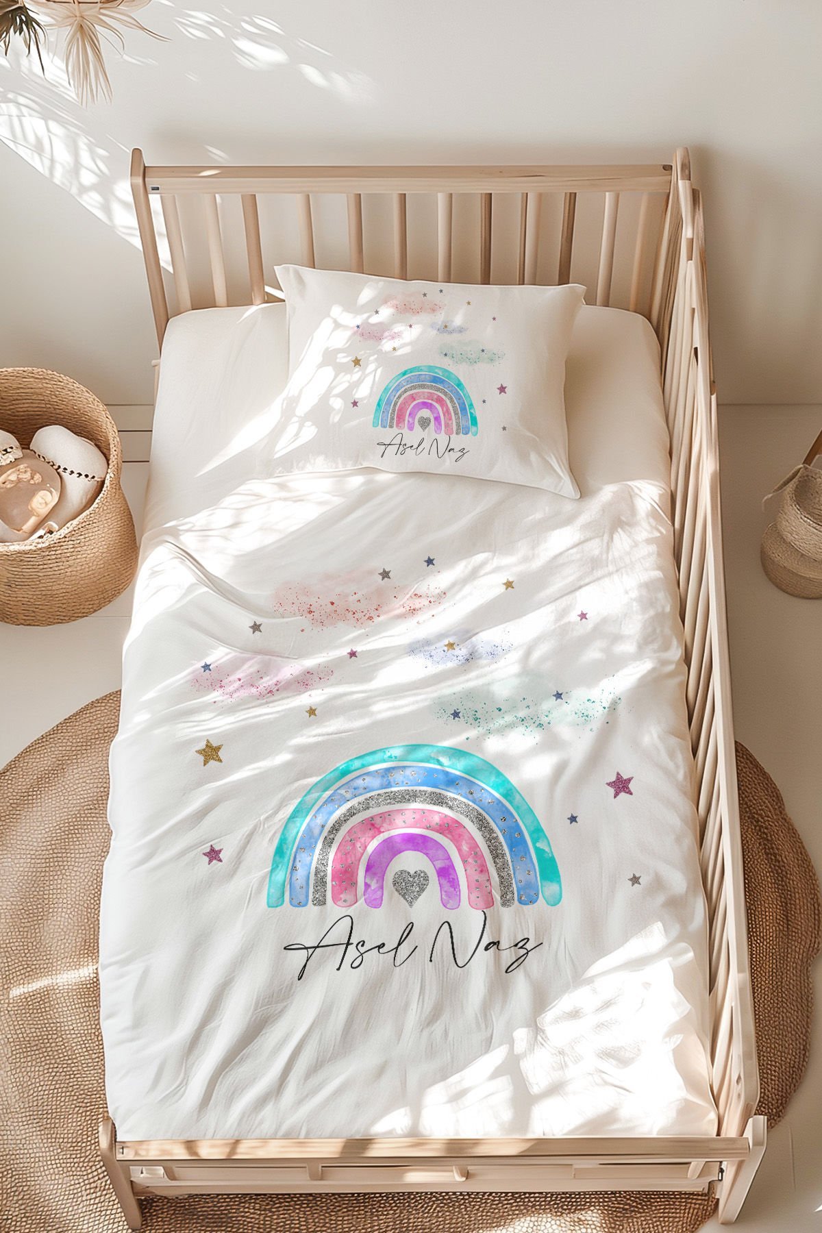 İsme Özel Montessori Yatak Nevresim Takımı (100x200 cm) Gökkuşağı