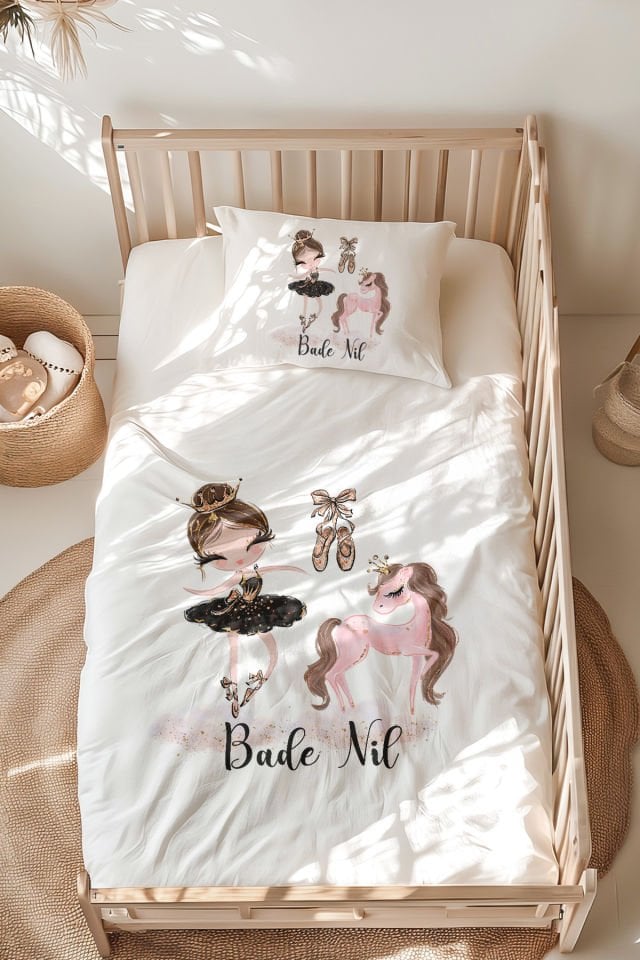 İsme Özel Montessori Yatak Nevresim Takımı (100x200 cm) Balerin ve Unicorn