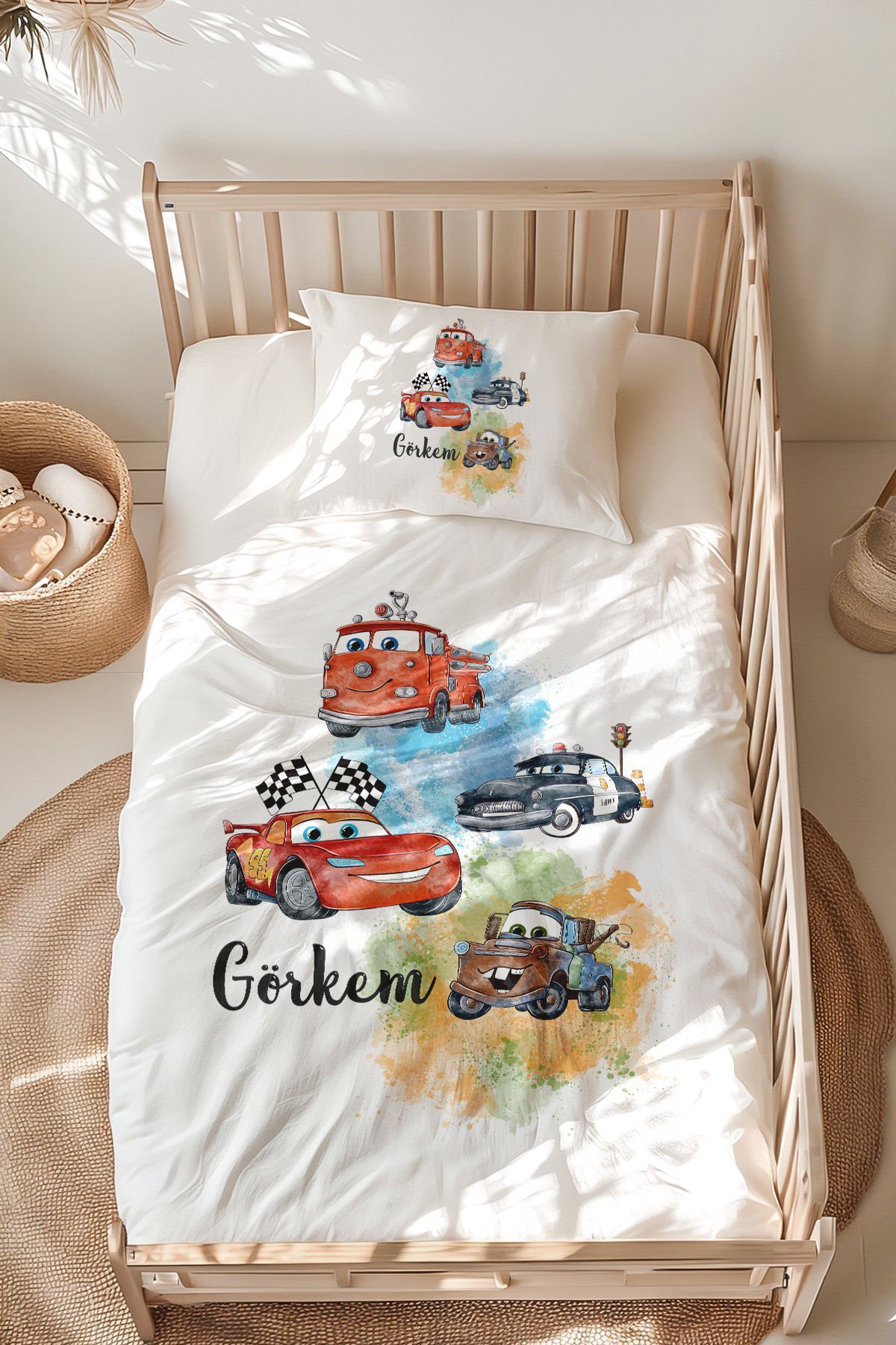 İsme Özel Montessori Yatak Nevresim Takımı (100x200 cm) Arabalar