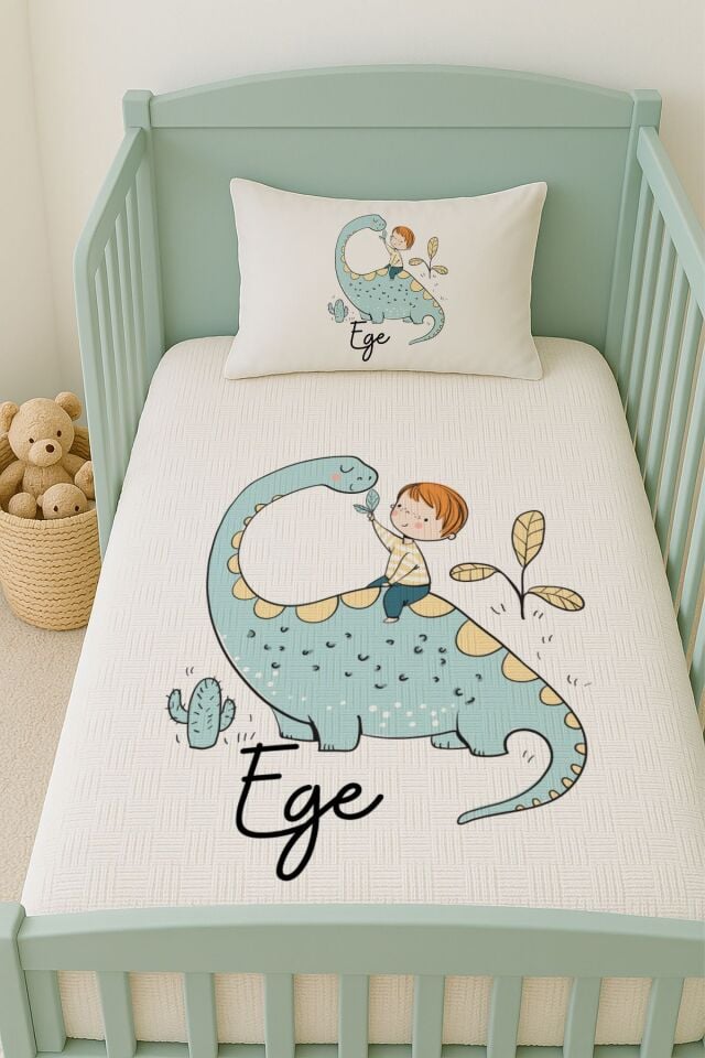%100 Pamuk İsme Özel İsimli 100x150 cm Pike Seti Dinozor ve Çocuk