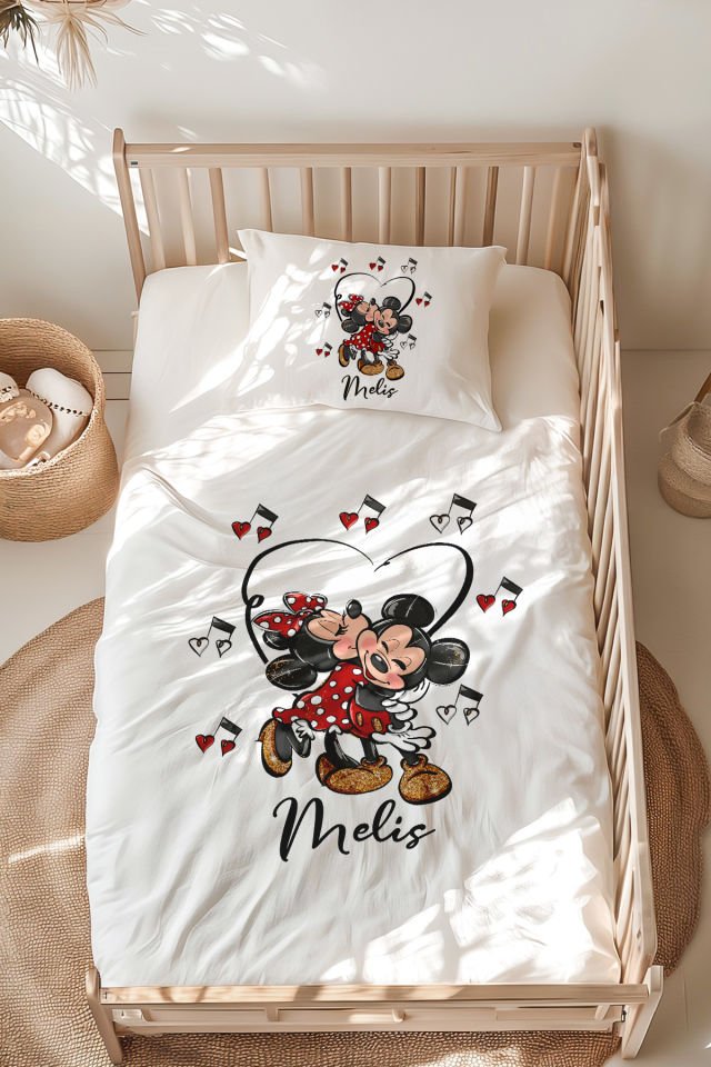 %100 Pamuk İsme Özel Montessori Yatak Nevresim Takımı (100x200 cm) Mickey ve Minnie