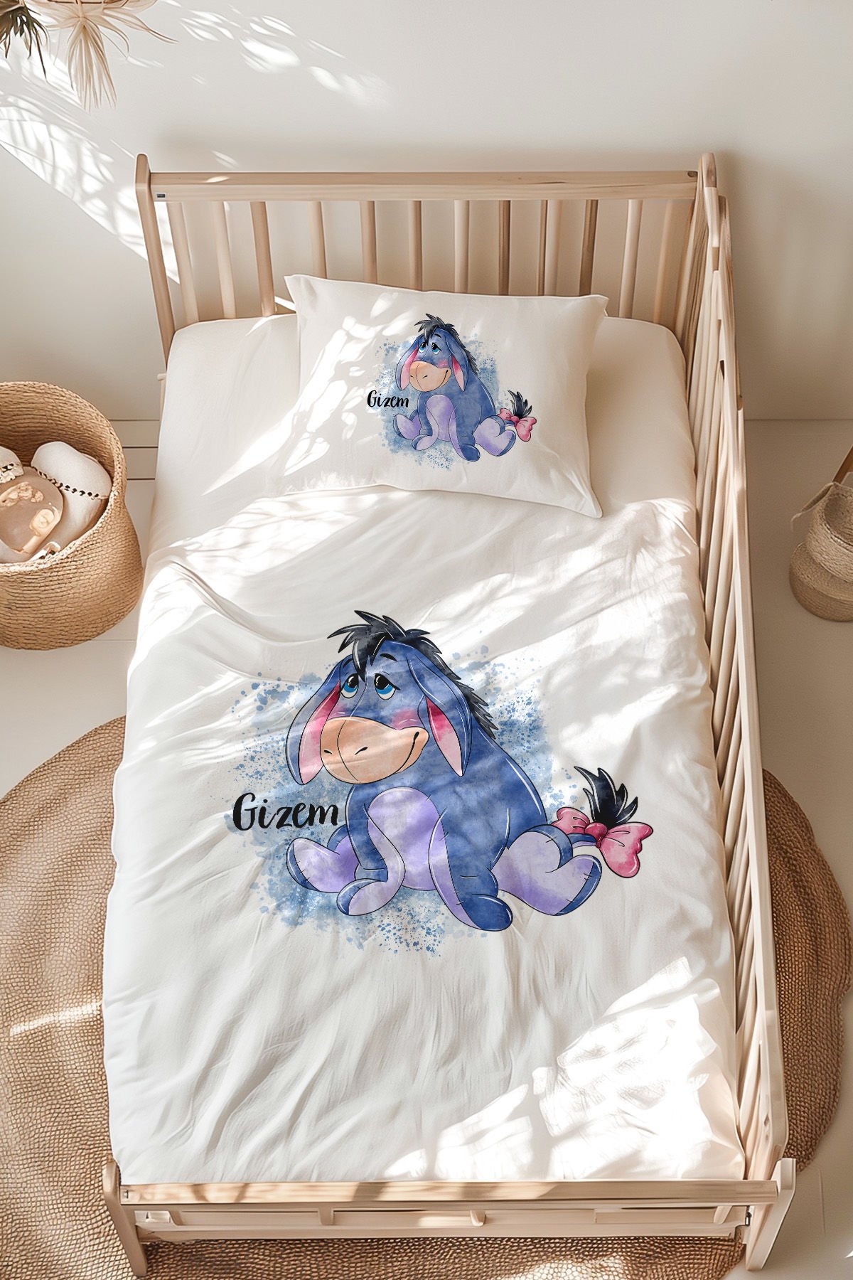 İsme Özel Montessori Yatak Nevresim Takımı (100x200 cm) Winnie The Pooh