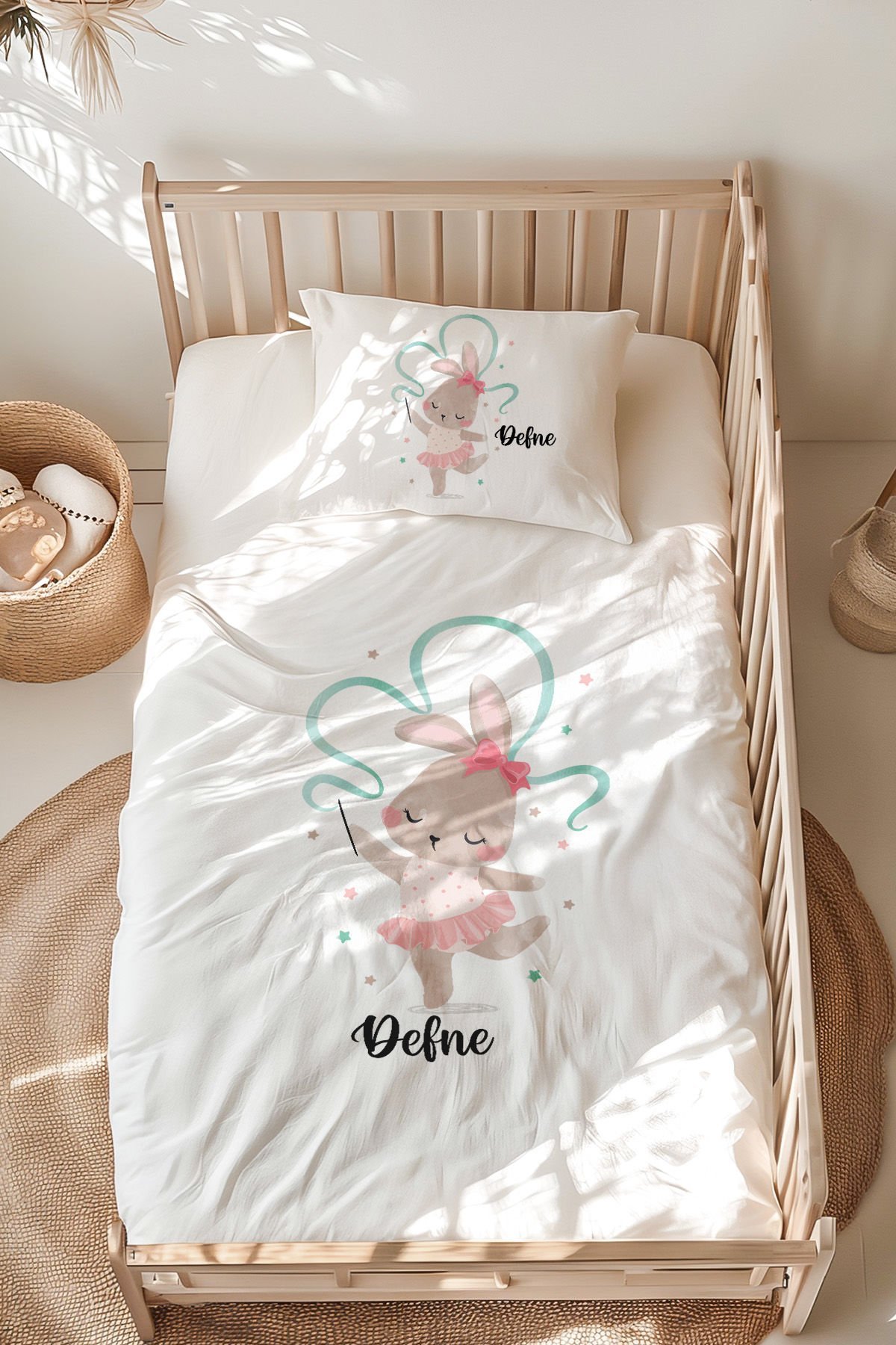 İsme Özel Montessori Yatak Nevresim Takımı (100x200 cm) Balerin Tavşan