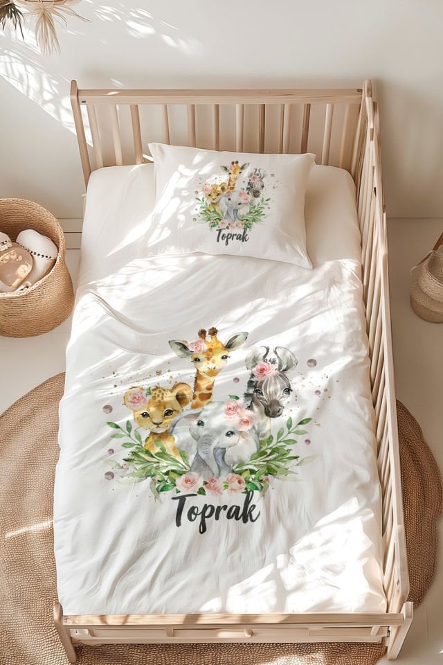 İsme Özel Montessori Yatak Nevresim Takımı (100x200 cm) Safari